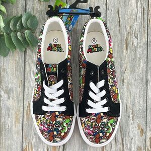 Men’s Nintendo Super Mario Bros Lace Up Low Top Shoes Size 8